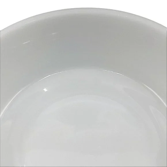 Vintage White Milk Glass Round Baker One Quart Small Casserole Side Dish #436 - Picture 5 of 10